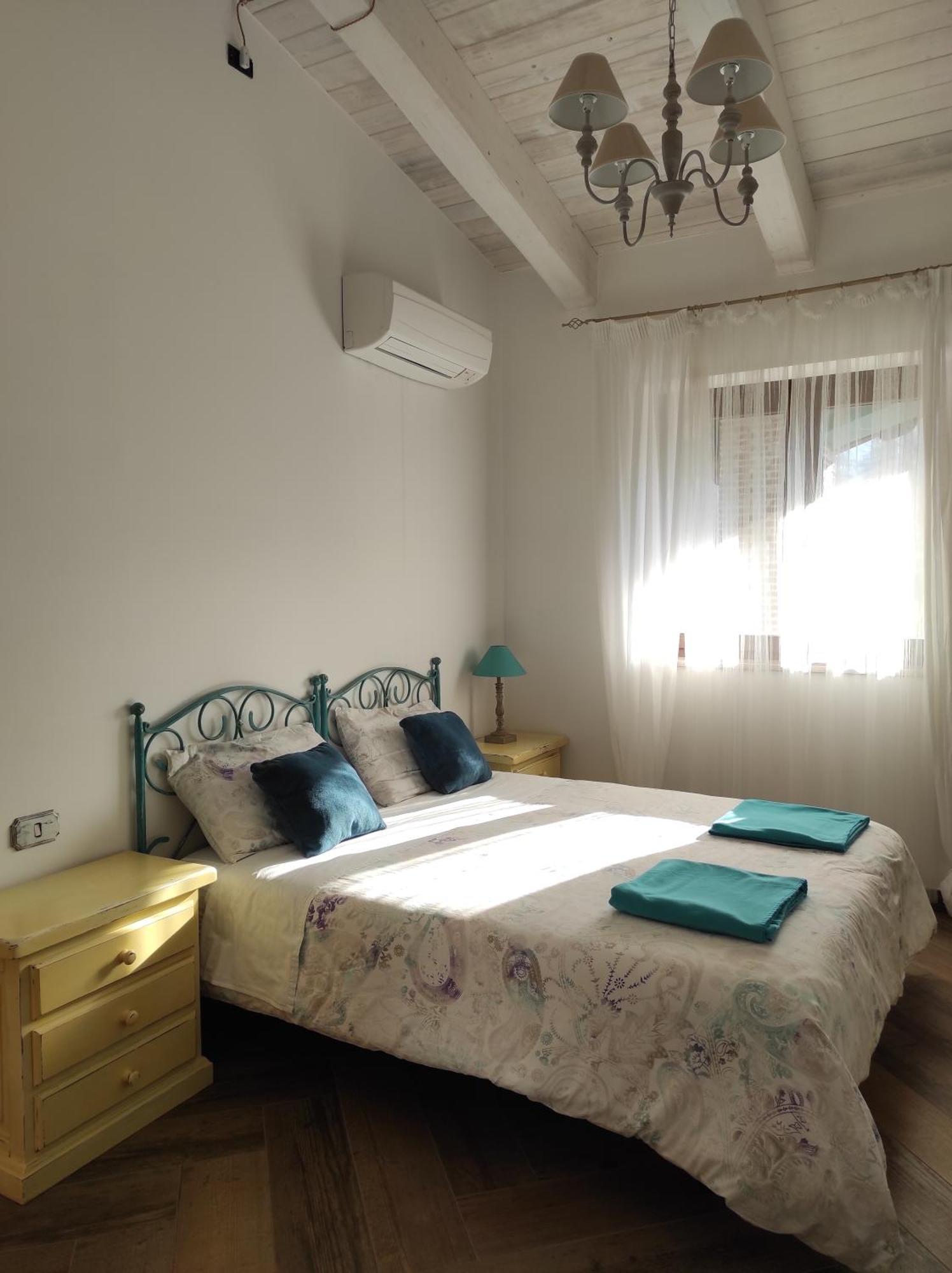 Caledonia B&B Mercato San Severino Exteriör bild